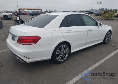 2014 Mercedes-Benz E 350 z USA, uszkodzony, nr VIN WDDHF5KB8EA806107